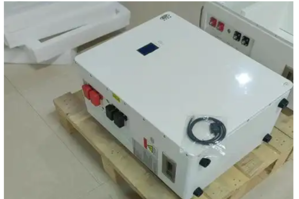 Understanding Hybrid Inverters: The Future of Solar + Storage Systems