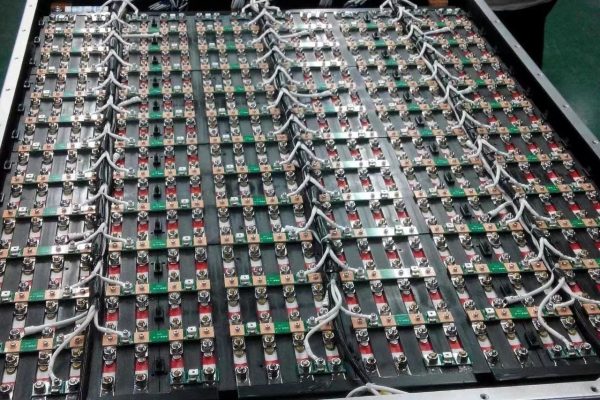 The Role of MPPT in Inverter Performance: What Installers Should Know