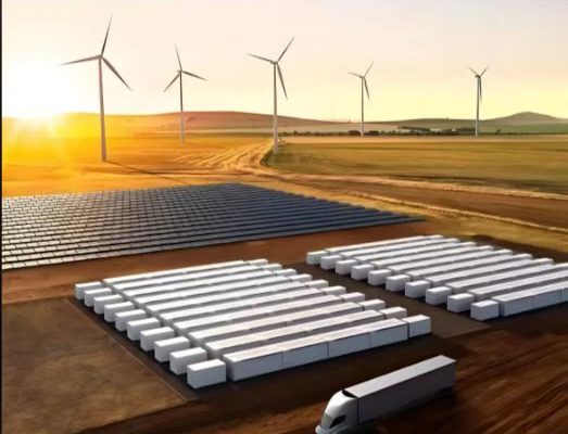 Installation Layouts: Rooftop vs. Ground-Mounted with Storage