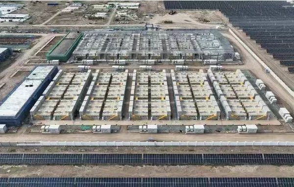 MPPT Tracking in Hybrid Inverters: The Key to System Efficiency