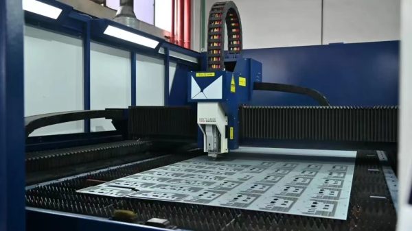 How Hybrid Inverters Work: Key Technologies Explained