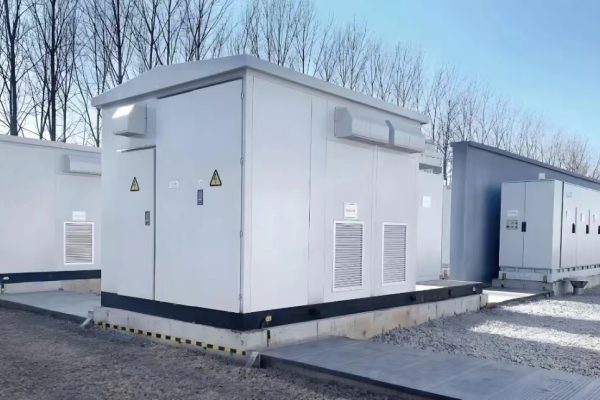How to Build a Mobile Power Supply System with Modular Batteries