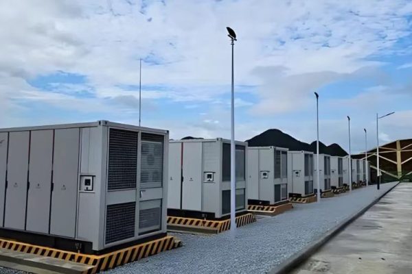 Real Case: Off-Grid PV + ESS in an Island School
