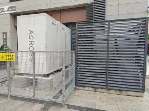 Cycle Life vs Warranty Years: …