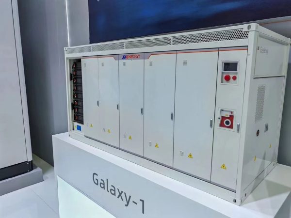 Challenges in Matching Panels, Inverters, and Batteries: What Installers Must Get Right