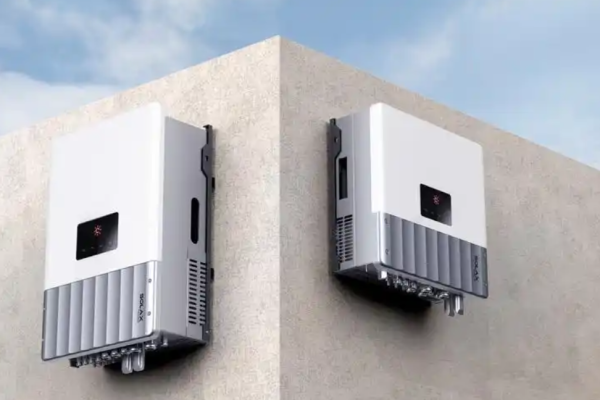 Hybrid Inverter Protection Features You Should Know