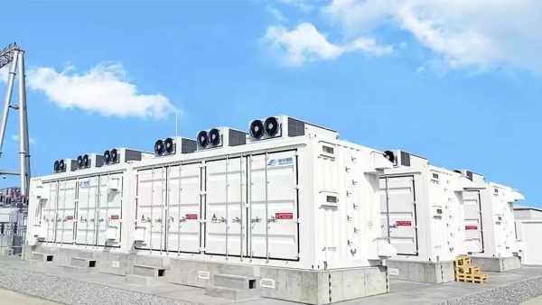 Industrial Park Microgrid Optimization Using Modular Energy Storage