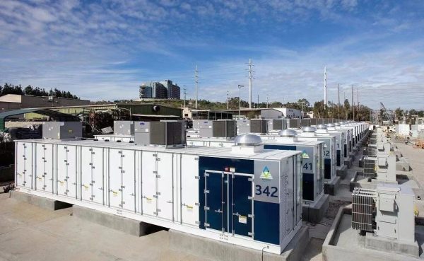 Technical Reliability Insights for Small PV Storage Systems