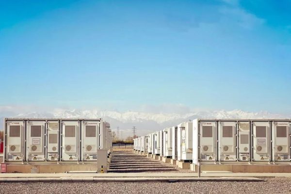 Designing Small Storage Systems for Harsh or Unstable Grids